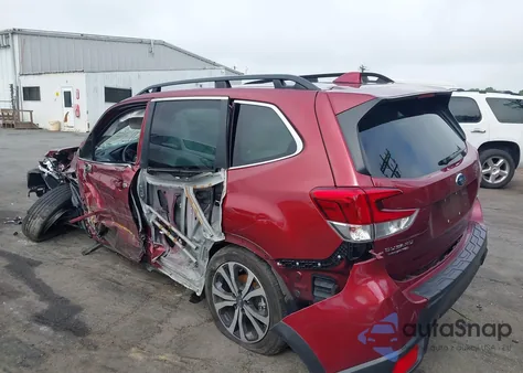 2022 Subaru Forester Limited из США, поврежденный, VIN JF2SKAPC3NH466640